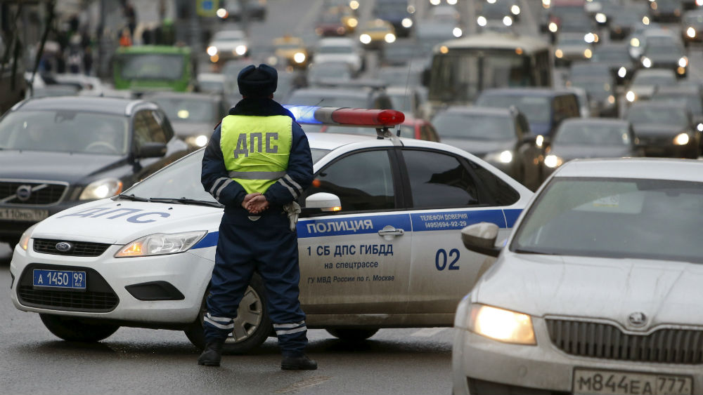 Cảnh sát đang tiến hành điều tra vụ xả súng ở Moscow - Ảnh minh họa: Reuters