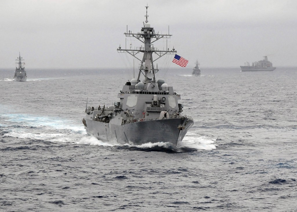 Tàu khu trục USS Lassen của Mỹ hoạt động tại Thái Bình Dương - Ảnh: Reuters