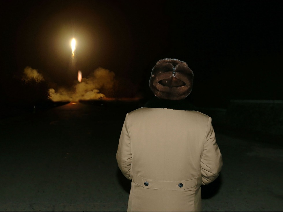 Triều Tiên phóng hỏng tên lửa trong ngày kỷ niệm sinh nhật cố lãnh đạo Kim Nhật Thành 15.4.2016 - Ảnh: Reuters 