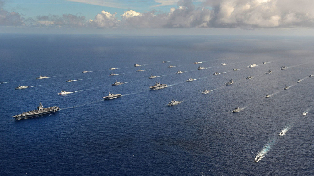 Tàu các nước tham gia cuộc tập trận hải quân RIMPAC năm 2014 - Ảnh: Reuters