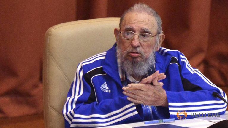 Cựu chủ tịch Cuba Fidel Castro phát biểu tại Đại hội lần thứ 7 đảng Cộng sản Cuba - Ảnh: Reuters