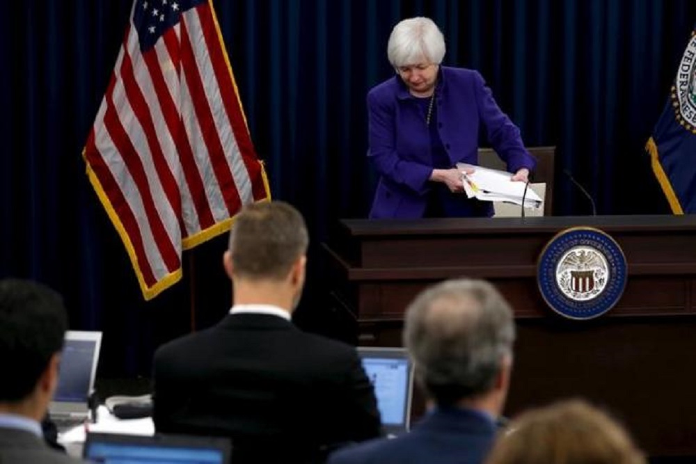 Chủ tịch Fed Janet Yellen đến cuộc họp thông báo nâng lãi suất vào ngày 16.12.2015 - Ảnh: Reuters