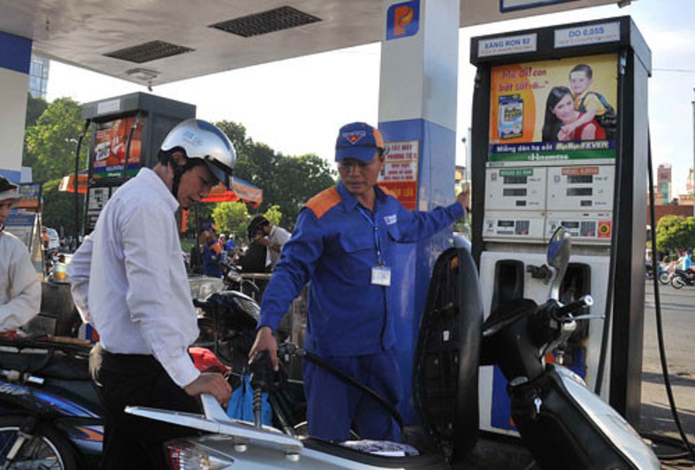 Hãng năng lượng Nhật bỏ ra khoảng 177 triệu USD để mua gần 10% cổ phần của Petrolimex - Ảnh: D.Đ.Minh