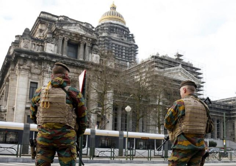 Brussels dần quay lại với guồng máy hoạt động kinh doanh sau vụ khủng bố hôm 22.3 - Ảnh: Reuters