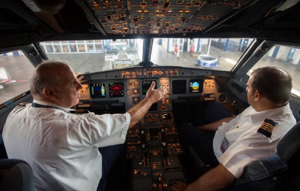 Trụ sở ở Singapore sẽ là học viện đào tạo phi công thứ hai tại châu Á của tập đoàn hàng không Airbus Group - Ảnh: Bloomberg