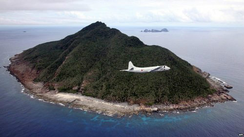  Máy bay do thám P-3C Nhật Bản tuần tra Senkaku/Điếu Ngư - Ảnh: AFP