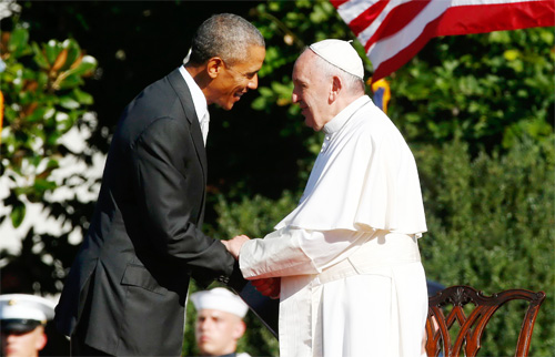 Tổng thống Obama đón Giáo hoàng Francis ngày 23.9 - Ảnh: Reuters