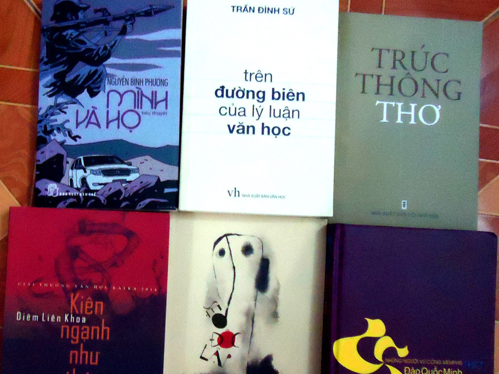 Bìa các tác phẩm đoạt giải Hội Nhà văn Hà Nội năm 2015