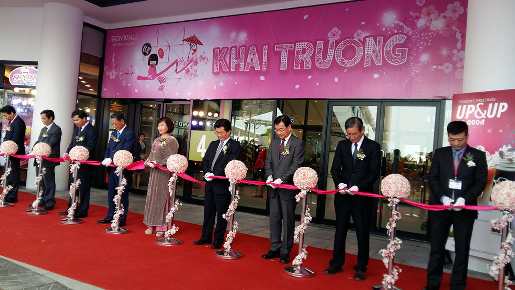 Lễ cắt băng khánh thành khai trương Aeon Mall Long Biên