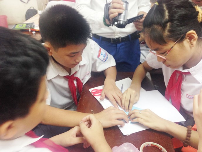 Một giờ học toán vận dụng phương pháp tích hợp của học sinh Trường THCS Thực nghiệm (Hà Nội) - Ảnh: Tuệ Nguyễn