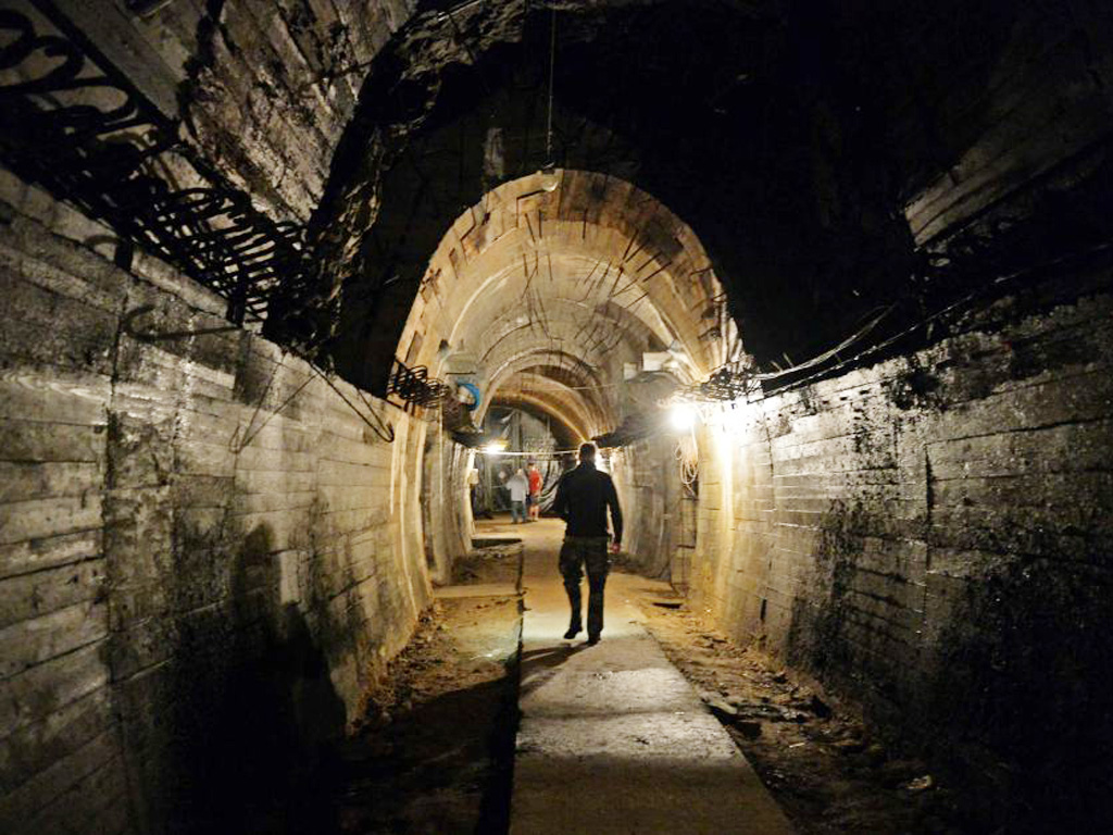 Một đường hầm thuộc dự án Riese - Ảnh: AFP
