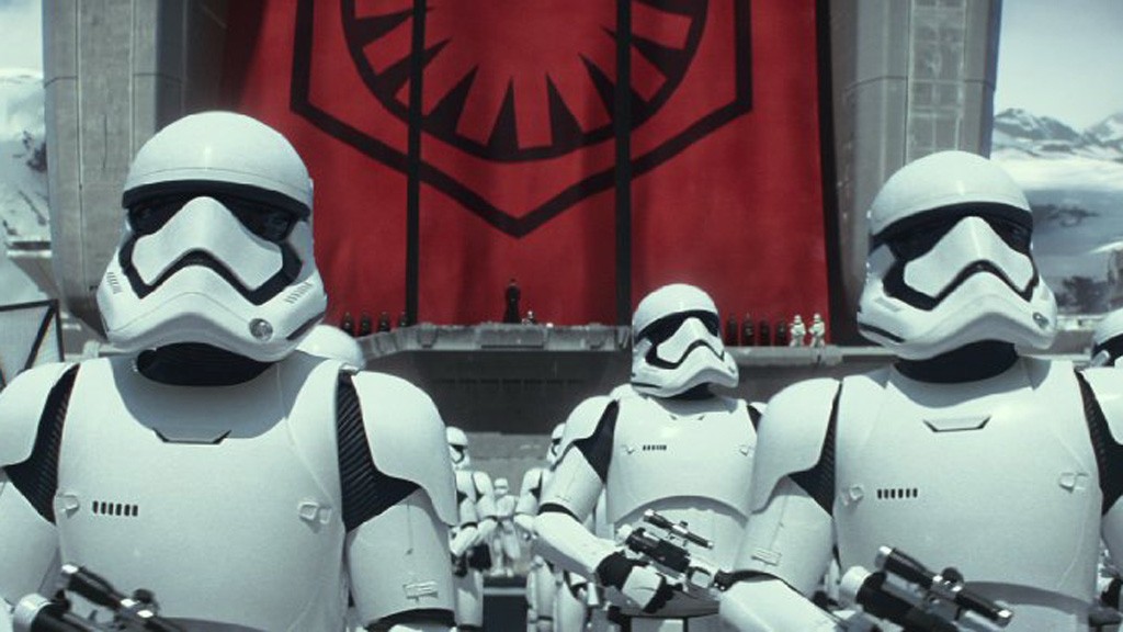 Cảnh trong phim Star Wars: The Force Awakens - Ảnh: IMDB
