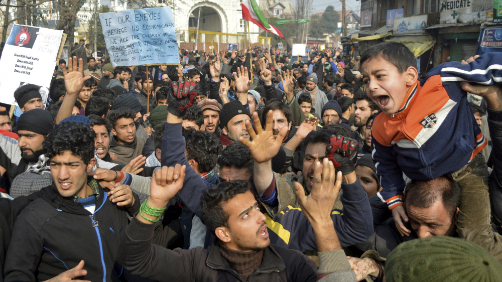 Người Hồi giáo dòng Shiite tại Ấn Độ biểu tình phản đối việc Ả Rập Xê Út hành quyết 47 nhân vật bất đồng quan điểm - Ảnh: Reuters