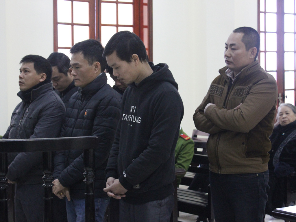 Các bị cáo tại phiên tòa - Ảnh: K.Hoan
