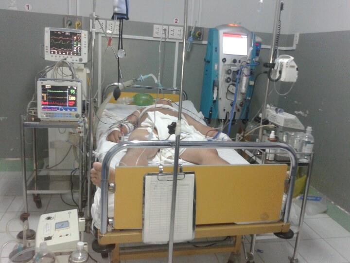  Bệnh nhân đang được thay huyết tương - Ảnh: BV Nguyễn Đình Chiểu cung cấp