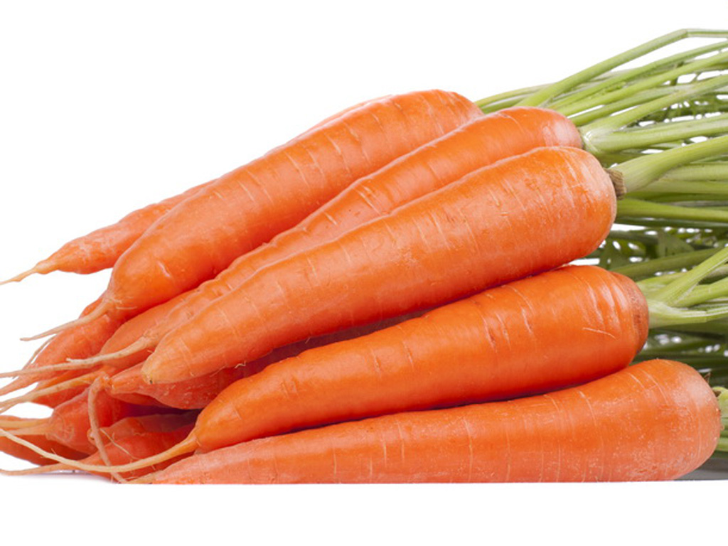 Ăn cà rốt ngừa ung thư vú - Ảnh: Shutterstock