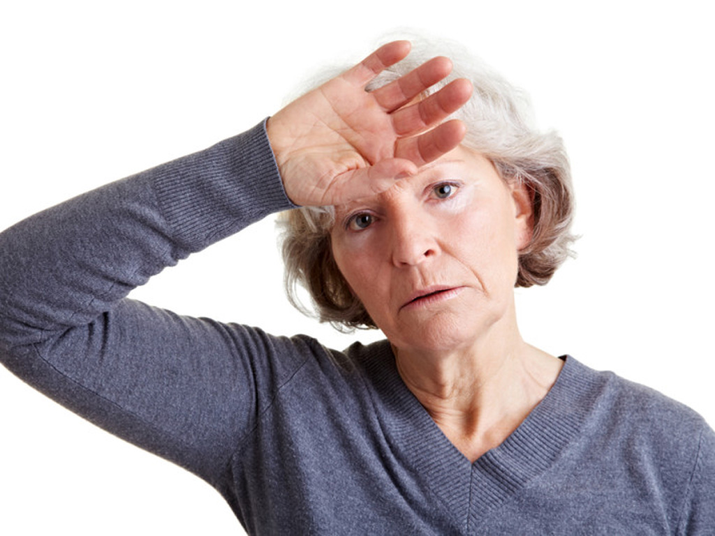 Đổ mồ hôi đầu là triệu chứng phổ biến của thiếu vitamin D - Ảnh: Shutterstock