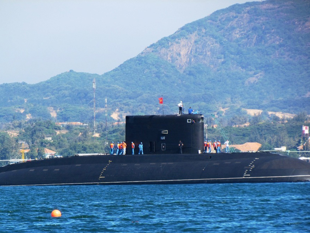 Tàu ngầm Hà Nội, một trong 6 tàu ngầm lớp Kilo do Nga đóng cho Việt Nam - Ảnh: Nguyễn Chung