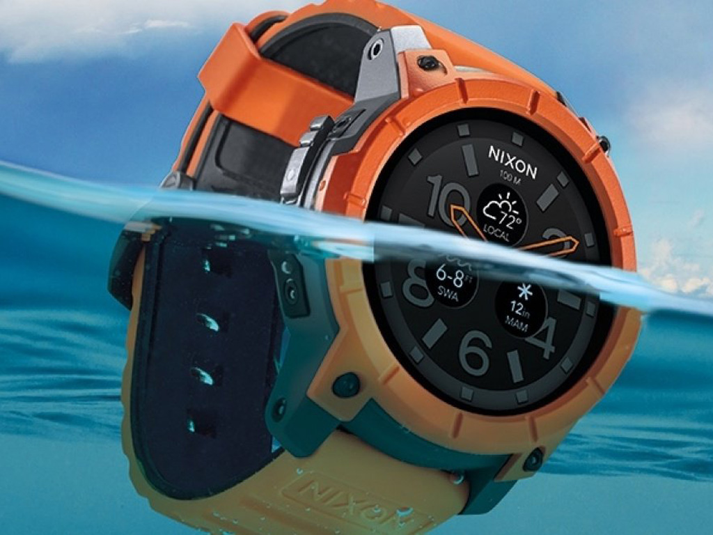 Smartwatch chống nước ở độ sâu 100 m của Nixon - Ảnh: Wearable