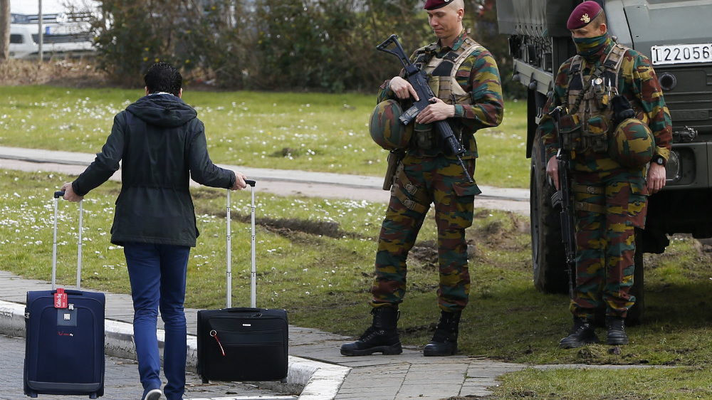 An ninh được thắt chặt tại thủ đô Brussels sau loạt tấn công sân bay và nhà ga metro hôm 22.3 - Ảnh: Reuters