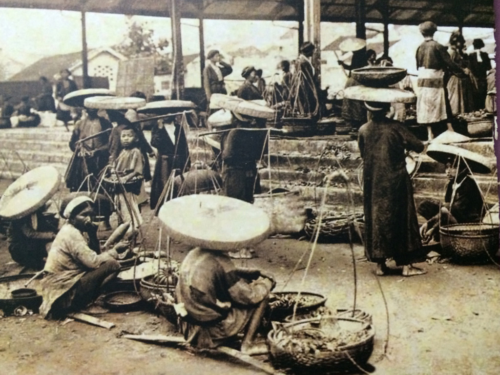 Chợ Đồng Xuân ngày xưa - Ảnh: Tư liệu