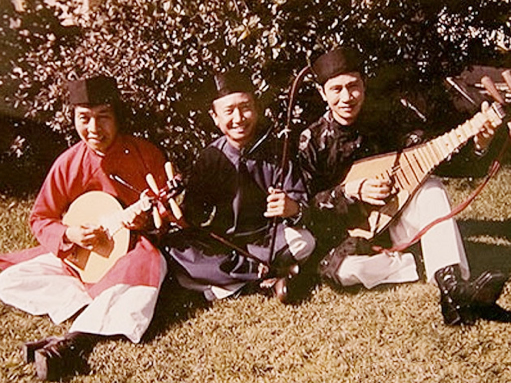 Ban nhạc AVT (từ trái qua: Tuấn Đăng, Lữ Liên, Vân Sơn) - Ảnh: T.L