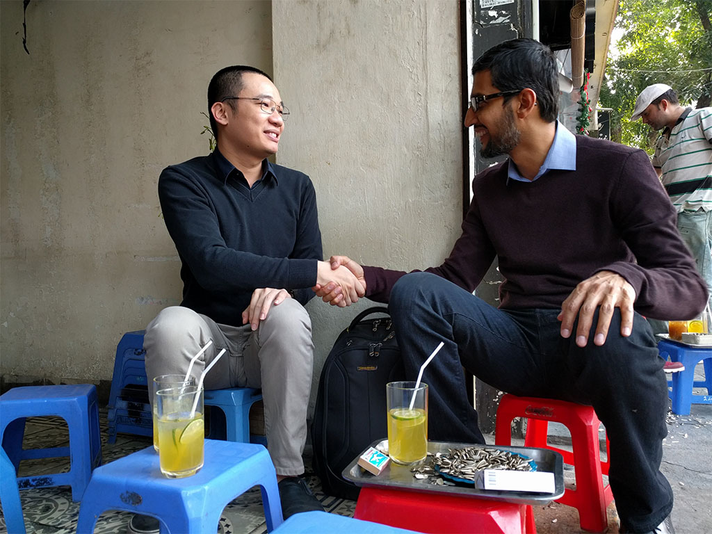 Nguyễn Hà Đông "trà chanh" cùng CEO Google tại Hà Nội 
