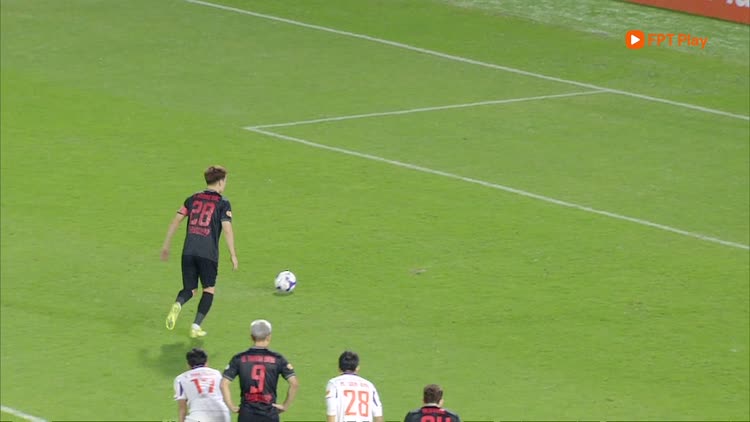 Highlight Ninh Bình 1-1 Becamex TP.HCM: Cú cứa lòng tuyệt đẹp đưa đội khách thoát tốp cuối