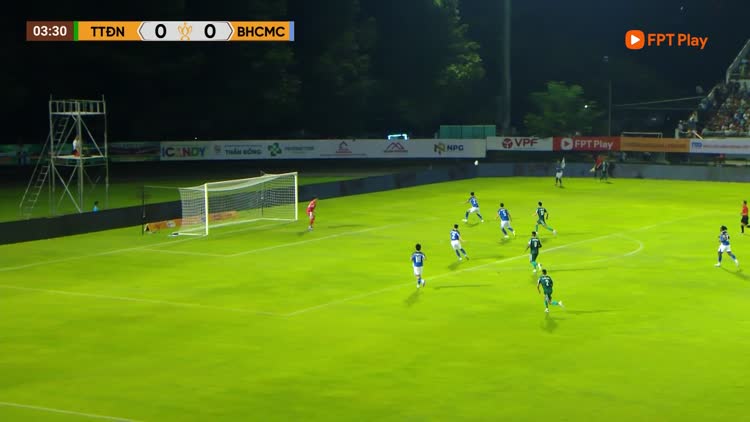 Highlight CLB Trường Tươi Bình Phước 3-1 CB Becamex TP.HCM: Minh Vương sút phạt thần sầu