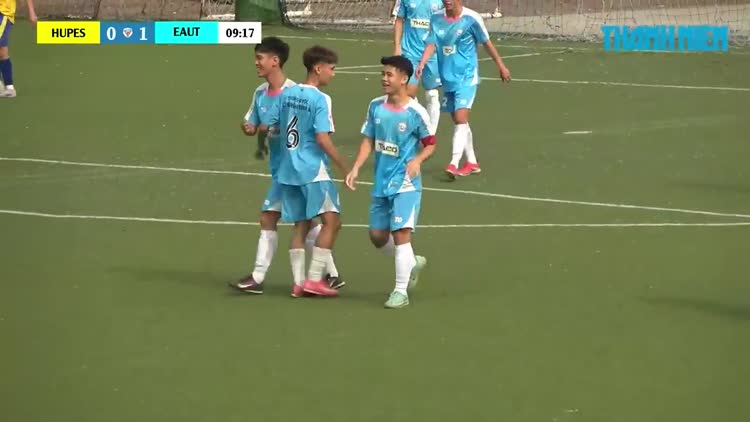 Highlight Trường  ĐH Sư phạm TDTT Hà Nội (HUPES) 4-1 Trường ĐH Công nghệ Đông Á (EAUT): Poker của Việt Hoàng