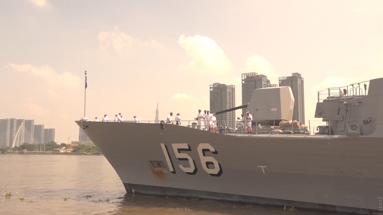 Tàu chiến Úc thăm Việt Nam sau đợt nâng cấp quan trọng