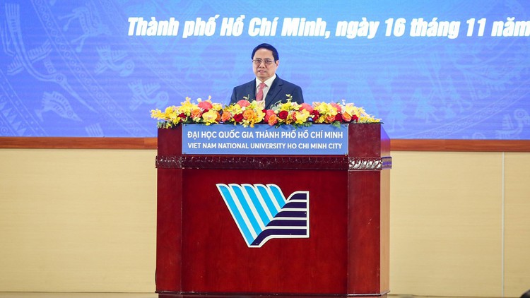 Thủ tướng Phạm Minh Chính: Làm công hay tư cũng được, chỉ cần cống hiến hết mình!