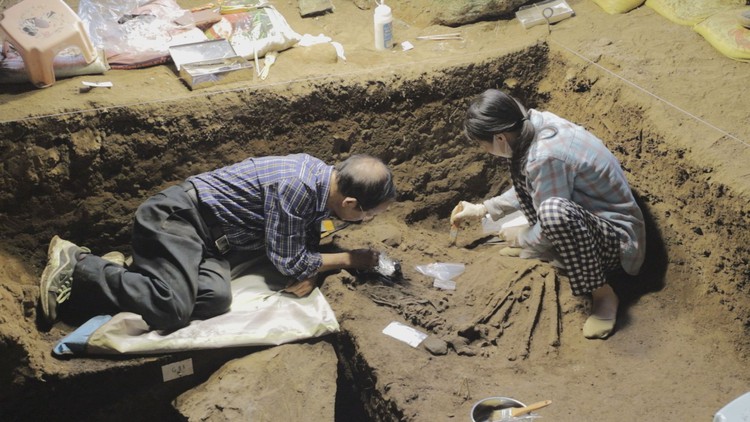 Cận cảnh các mộ táng có niên đại khoảng 10.000 năm được phát hiện ở Hà Nam