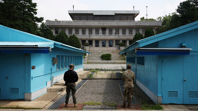 Triều Tiên hủy thỏa thuận quân sự với Hàn Quốc, đưa vũ khí mới ra giới tuyến