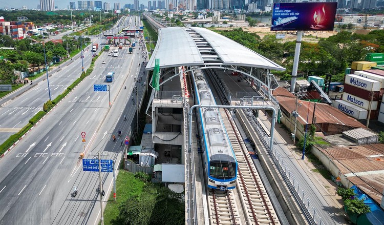 Metro Bến Thành-Suối Tiên sẽ vận hành thương mại vào tháng 7.2024