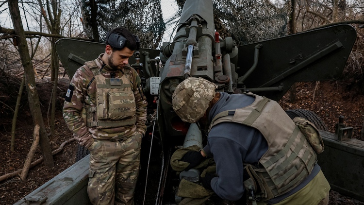 Quân đội Ukraine kiệt sức vì xung đột kéo dài