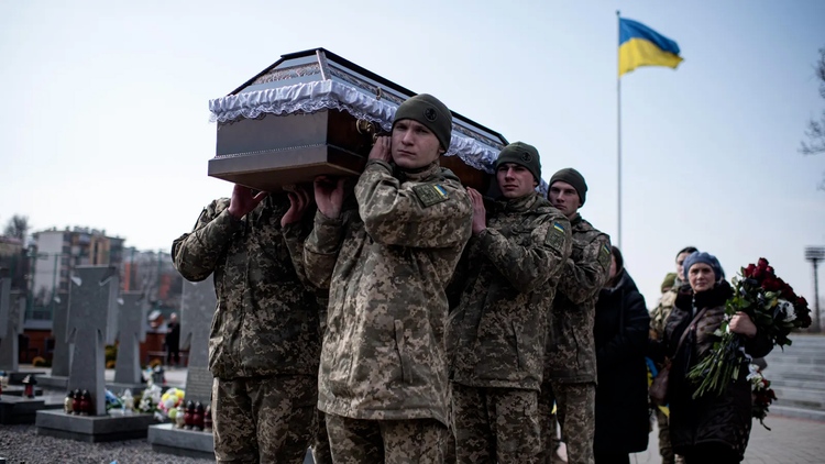 Cựu sĩ quan NATO: Ukraine mất 800 quân mỗi ngày
