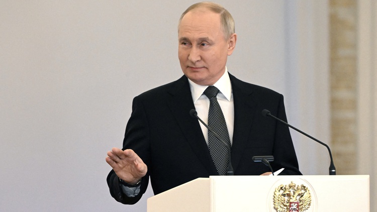 'Thời điểm phải quyết định': Tổng thống Putin tuyên bố tái tranh cử năm 2024