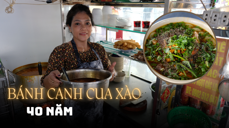 Bánh canh cua xào 40 năm gia truyền hút khách ở quận 3