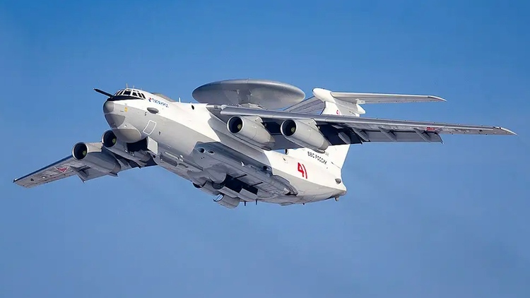 Máy bay cảnh báo sớm A-50 của Nga bị tấn công ở sân bay Belarus?