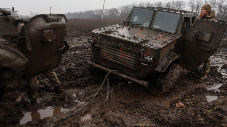 Nga cố khép vòng vây Bakhmut, tổng thống Ukraine muốn phương Tây bỏ 'cấm kị không quân'