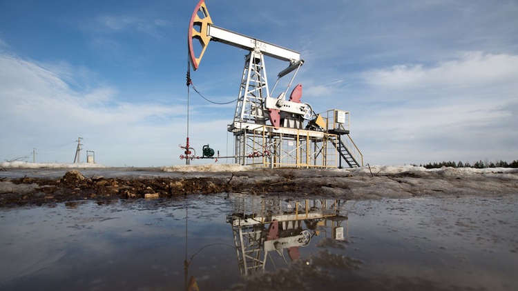 Vì sao cấm vận phương Tây với dầu mỏ của Nga kém hiệu quả?
