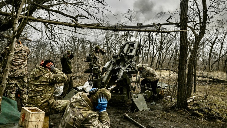 Quan chức Mỹ dự báo Ukraine sẽ phản công vào tháng 5 với vũ khí NATO