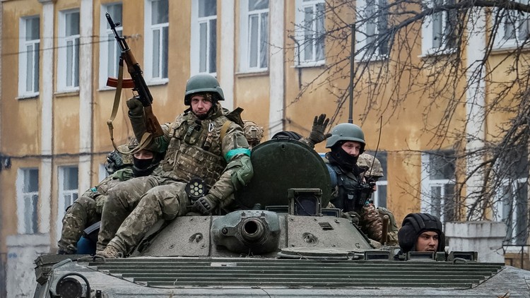 Báo Đức: Ukraine muốn phản công lớn tháng 5, cắt hành lang trên bộ đến Crimea