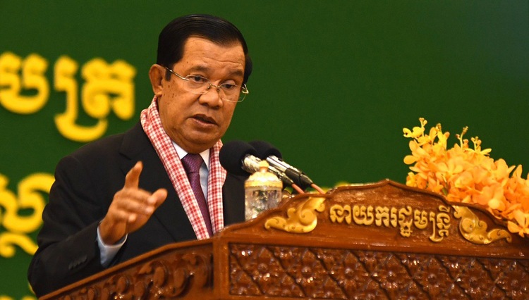Thủ tướng Hun Sen chọn 'người giàu kinh nghiệm' làm tư lệnh quân đội thay ông Hun Manet
