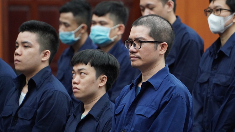 Hoãn phiên tòa phúc thẩm xét xử “ông trùm Alibaba” Nguyễn Thái Luyện