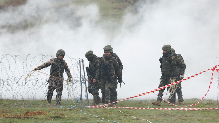 Binh sĩ Ukraine tỏa đi khắp châu Âu nhận đào tạo sử dụng vũ khí, kỹ thuật mới