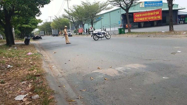 Khám xét Trung tâm đăng kiểm xe cơ giới 50-01S tại quận Bình Tân
