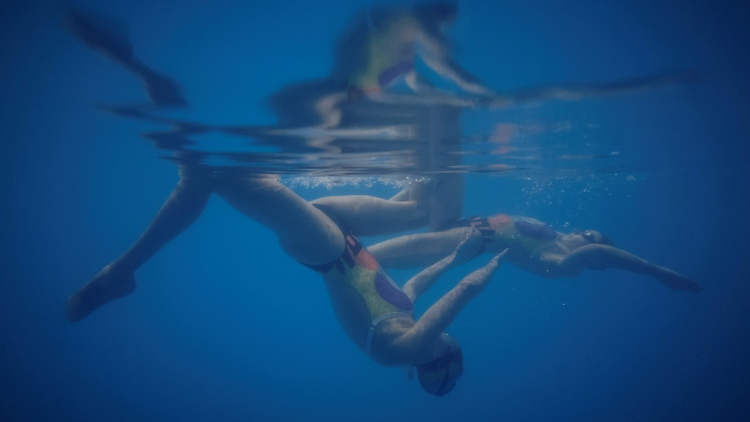 Rắc rối nào đe dọa giấc mơ Olympic của chị em tuyển thủ bơi nghệ thuật Ukraine?