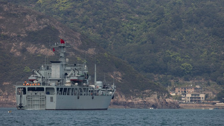 Tập trận xong, máy bay, tàu Trung Quốc vẫn xuất hiện quanh Đài Loan